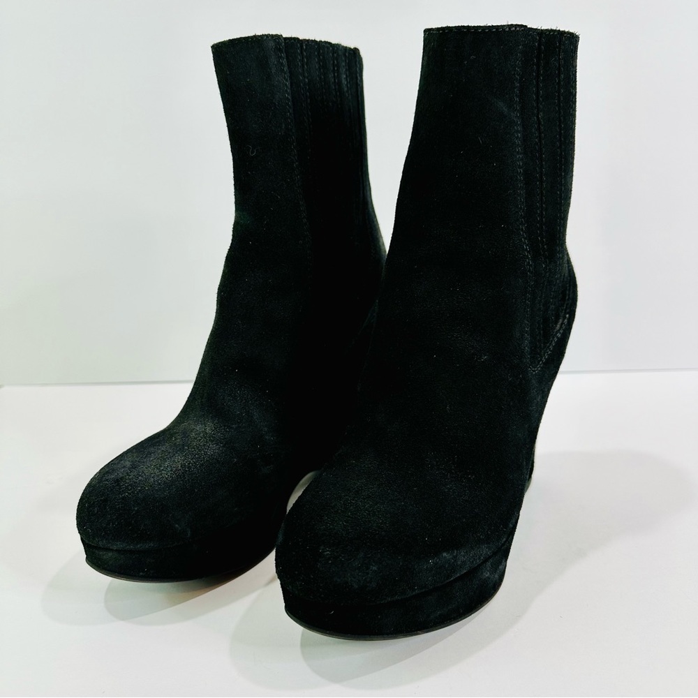 🎀 JUICY COUTURE SEUDE BLACK PLATFORM 4 1/2” WEDGE HEEL WORN ONCE SIZE 10 ITALY - Picture 6 of 7